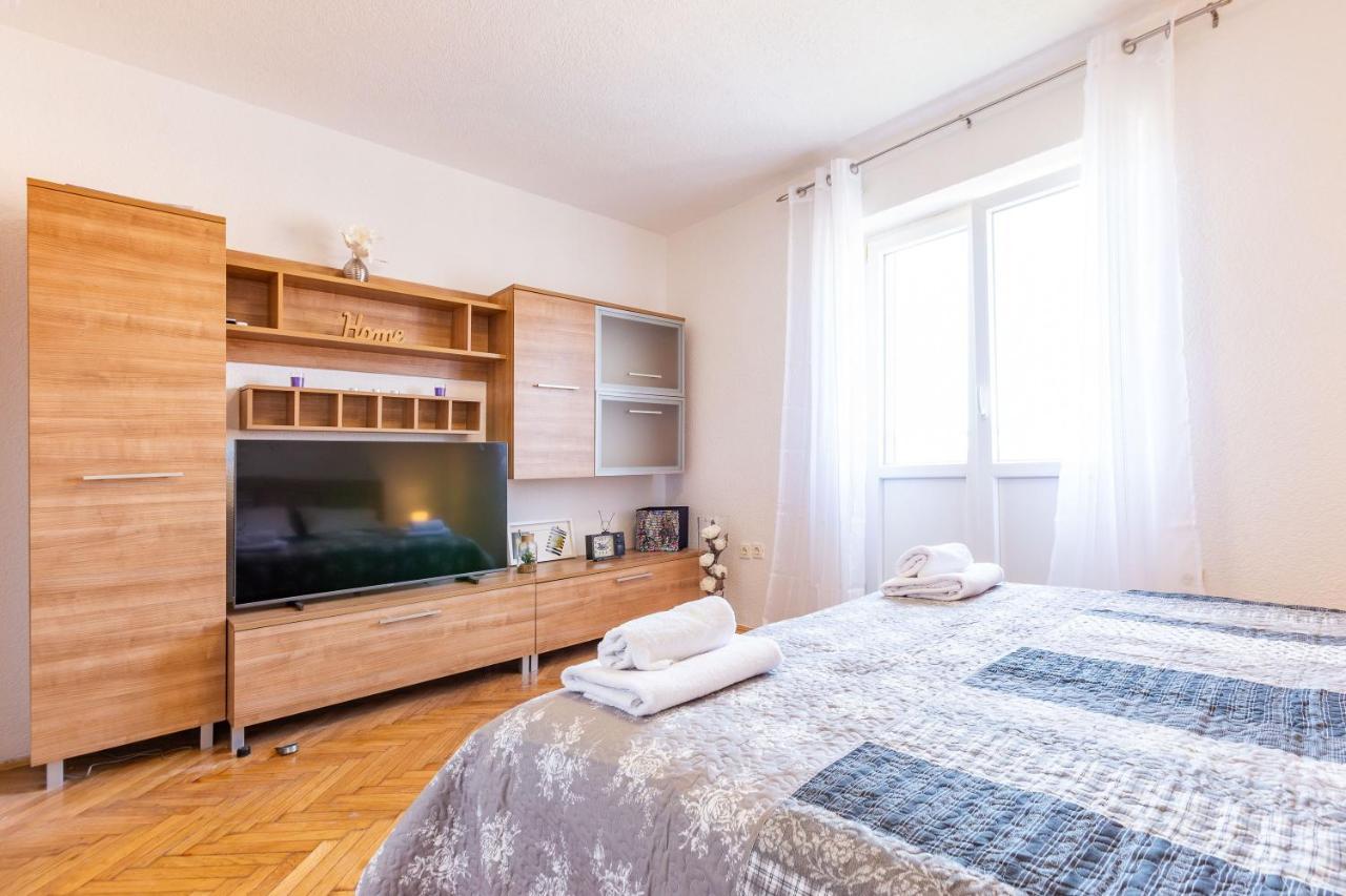 Bobo Central 2Br Apartment Zadar Exterior photo